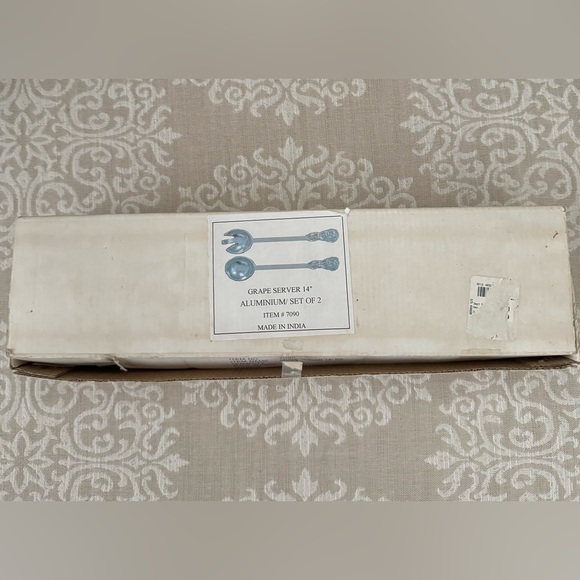 2 Beautiful Aluminum 14” Salad Serving Utensils - Picture 5 of 6